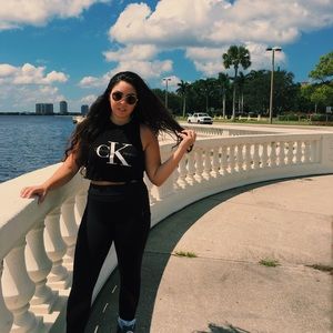 Meet your Posher, Hope